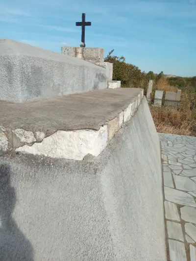 Братско руско гробище