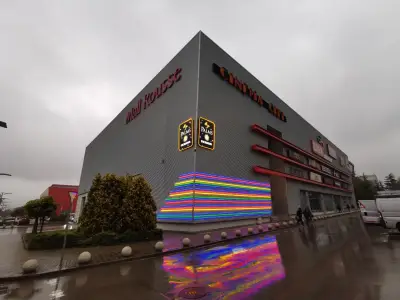 "Палмс Меркюр Казино", град Русе / Palms Merkur Casino