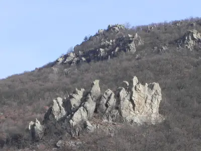 Милкини скали