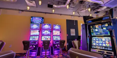 PALMS BET, GRANDPLAZA MALL