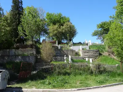 Гробищен парк ,,Бистрица“