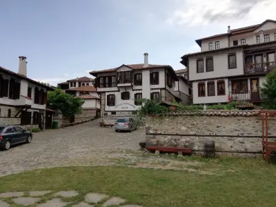 Хотел Златоград