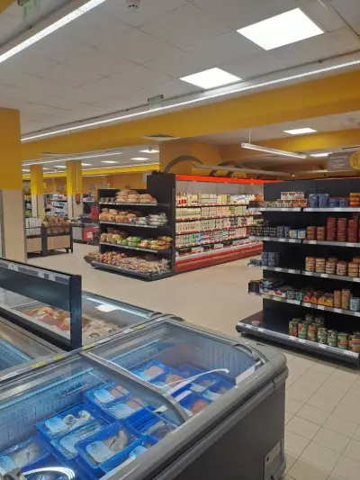 T MARKET Ж.к.Дъбника