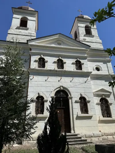 Храм "Свети Свети Константин и Елена"