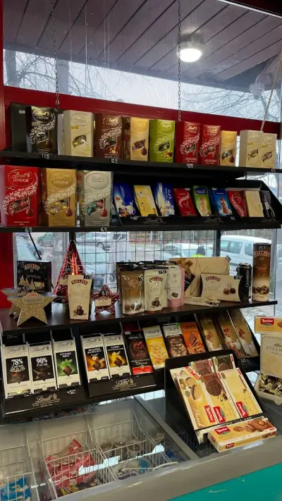 The cherry ( coffee & fresh & tabacco & wines)