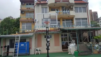 Хотел Зора