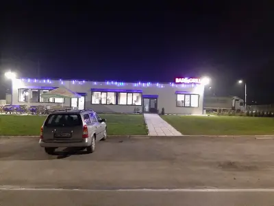 TRANS - Bar & Grill TIR Parking
