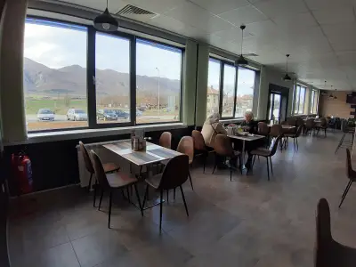 TRANS - Bar & Grill TIR Parking
