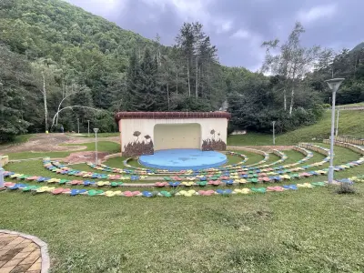 Пещера Леденика