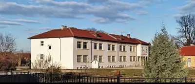 СУ ХРИСТО БОТЕВ - с. Арчар