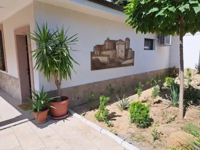 Stariya oreh pool & garden