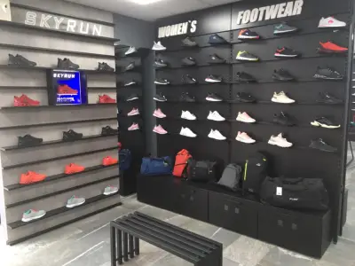 Спортен магазин Flair