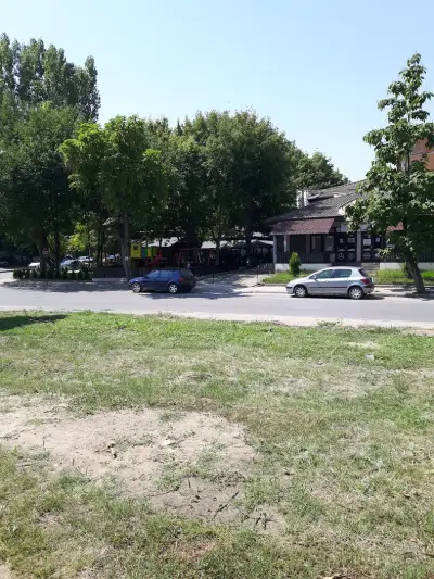 Хранителен магазин Понти