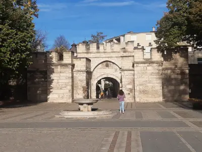 Семеен хотел "Тангра"