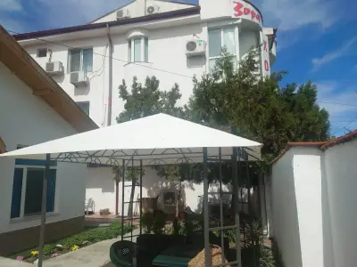 Hotel Zora