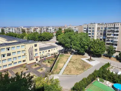 Хотел "Ровно"