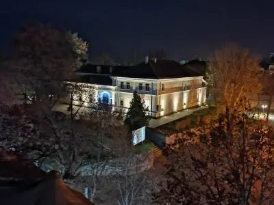 Художествена галерия „Никола Петров”