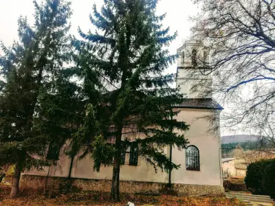 Храм "Св. Архангел Михаил"