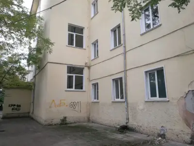 ОУ "Яне Сандански"