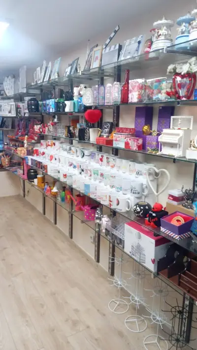 Магазин за подаръци PODOBRO.COM (ПО-ДОБРО ЕООД) Gifts shop, Labubu shop