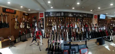 YAMAHA Music store / Музикален магазин