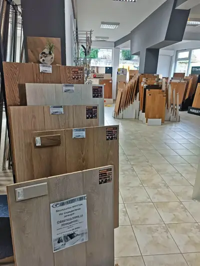 Паркетен Свят франчайз