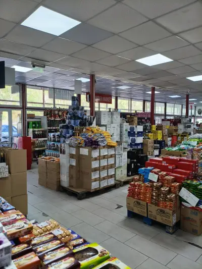 Mustafa market