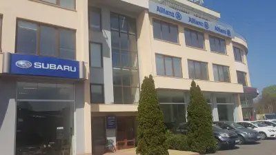 Автоцентър Бургас - KIA showroom