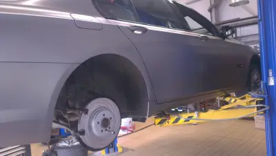 Автоцентър Бургас - KIA showroom