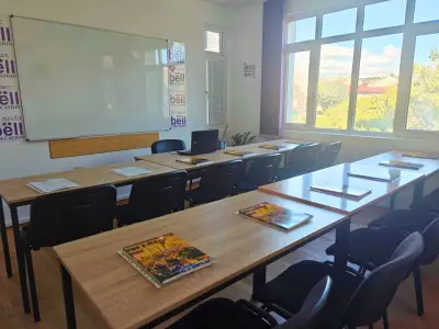 Учебен център Bell Education