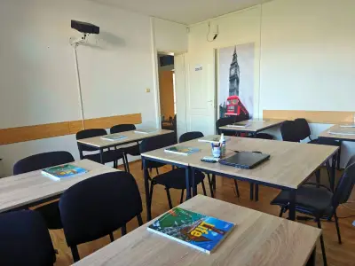Учебен център Bell Education