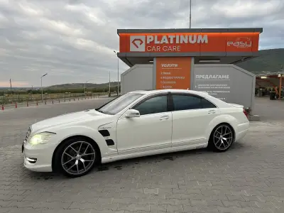 Автомивка на самообслужване Platinum Car Care