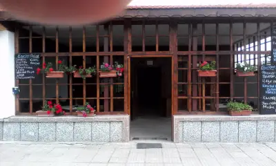 Бистро „Ореха“ (Сливен: кв. Речица)