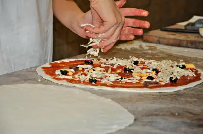 Pizza Plaza ,Пицария Площада