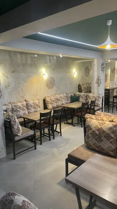 Be Free Garden&Lounge