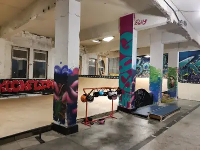 ХАЛЕ 3