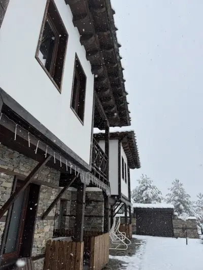 КАЛПАЦИТЕ - Kalpacite Guest Houses