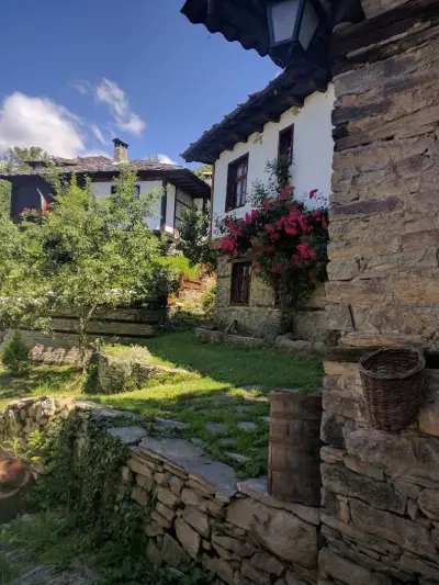 КАЛПАЦИТЕ - Kalpacite Guest Houses