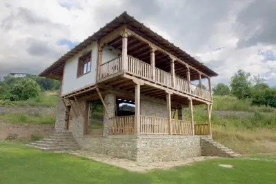 Leshten Guest Homes