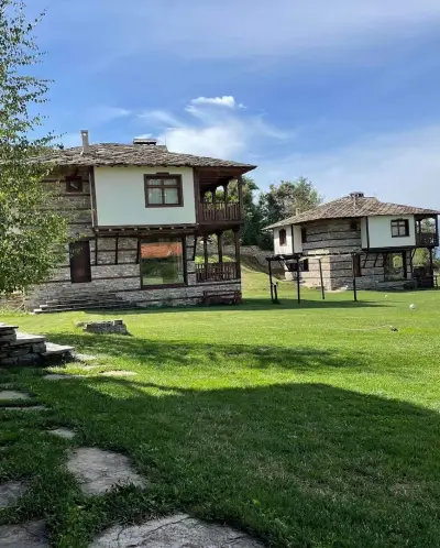 Leshten Guest Homes