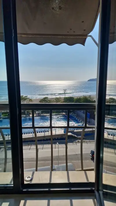 Panorama Hotel - Free EV Charging Station