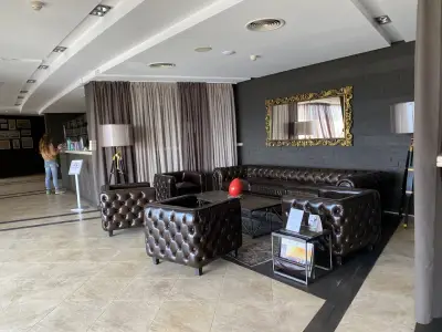Panorama Hotel - Free EV Charging Station