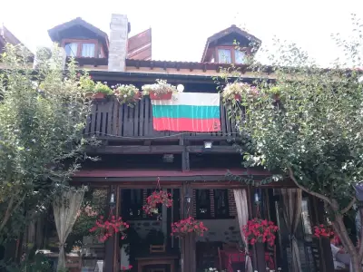Aleksion Palace