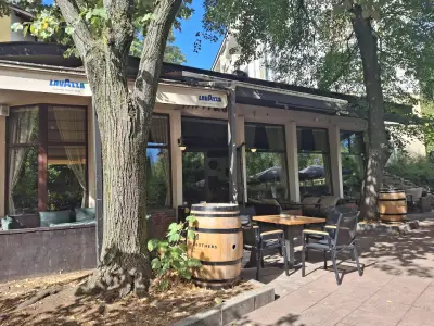 Antique Bar & Dinner
