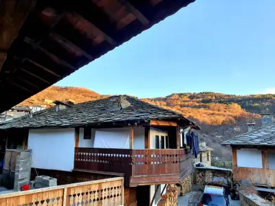 Слънчевата къща