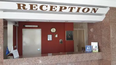 Хотел Консул