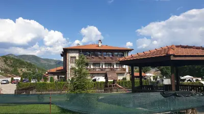Mentor Resort