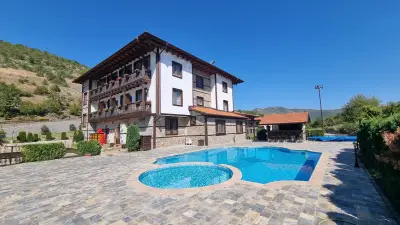 Mentor Resort