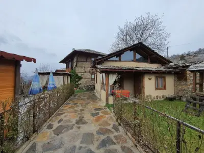 Семеен Хотел Скендерова Къща