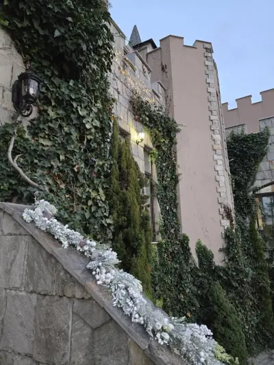 Valentina Castle
